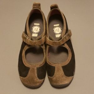 Merrell women shoes size 8